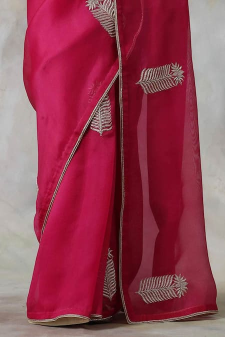 Buy_Weaver Story_Pink Organza Floral, Zardozi Booti Work Handloom Saree _Online_at_Aza_Fashions