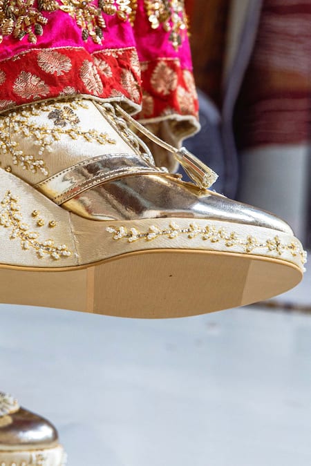 Buy Tiesta Gold Embroidery Sneaker Wedges Online at Aza Fashions Buy_Tiesta_Gold Embroidery Sneaker Wedges _Online_at_Aza_Fashions