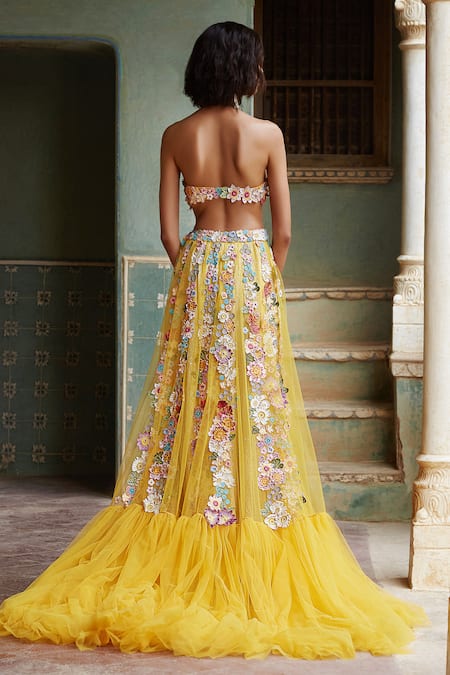 Shop Rahul Mishra Yellow Tulle Skirt Lining Viscose Sweetheart Neck Bandeau Crop Top With at Aza Fashions Shop_Rahul Mishra_Yellow Tulle Skirt Lining Viscose Sweetheart Neck Bandeau Crop Top With _at_Aza_Fashions