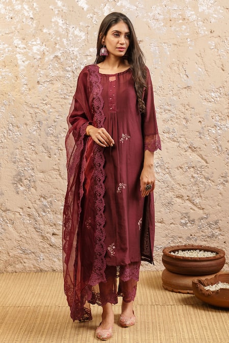 Shop Naaz By Noor Maroon Cotton, Organza, Silk Chanderi Embroidered Kurta Set at Aza Fashions Shop_Naaz By Noor_Maroon Cotton, Organza, Silk Chanderi Embroidered Kurta Set _at_Aza_Fashions