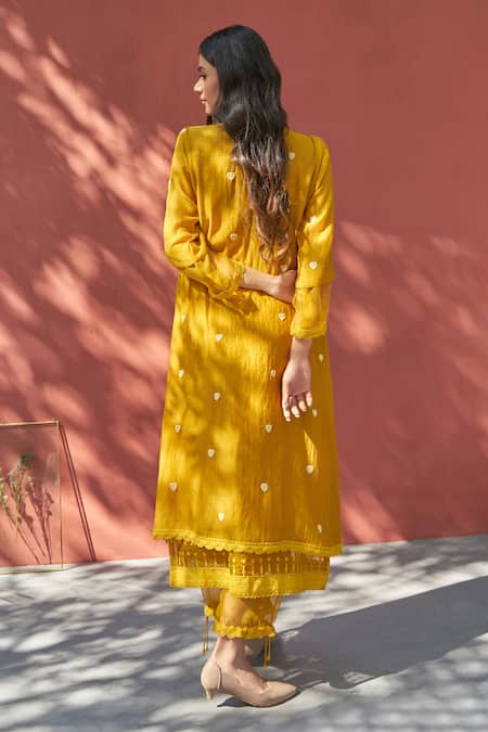 Shop Naaz By Noor Yellow Cotton, Organza, Chanderi Round Embroidered Kurta And Pant Set at Aza Fashions Shop_Naaz By Noor_Yellow Cotton, Organza, Chanderi Round Embroidered Kurta And Pant Set _at_Aza_Fashions