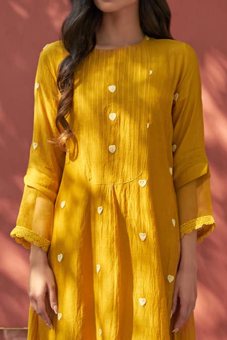Naaz By Noor Yellow Cotton, Organza, Chanderi Round Embroidered Kurta And Pant Set at Aza Fashions Naaz By Noor_Yellow Cotton, Organza, Chanderi Round Embroidered Kurta And Pant Set _at_Aza_Fashions