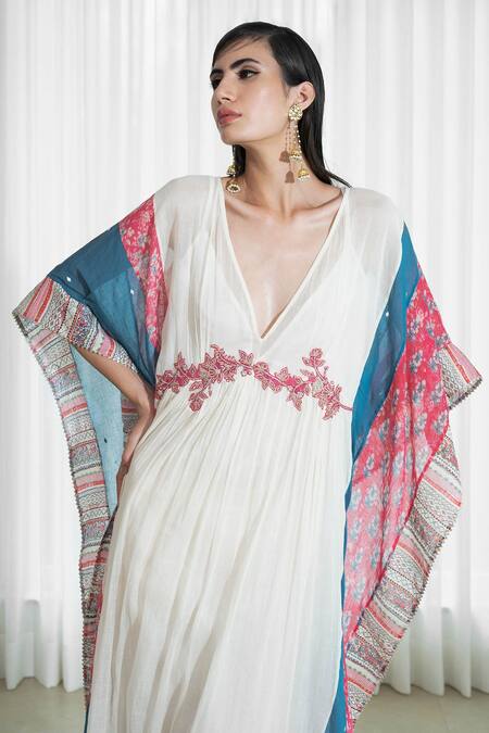 Shop Mandira Wirk - Indian White Slip Voil V Neck Embroidered Kaftan Online at Aza Fashions Shop_Mandira Wirk - Indian_White Slip Voil V Neck Embroidered Kaftan _Online_at_Aza_Fashions