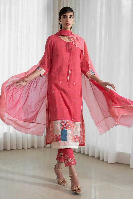 Mandira Wirk  Embroidered Kurta Set 