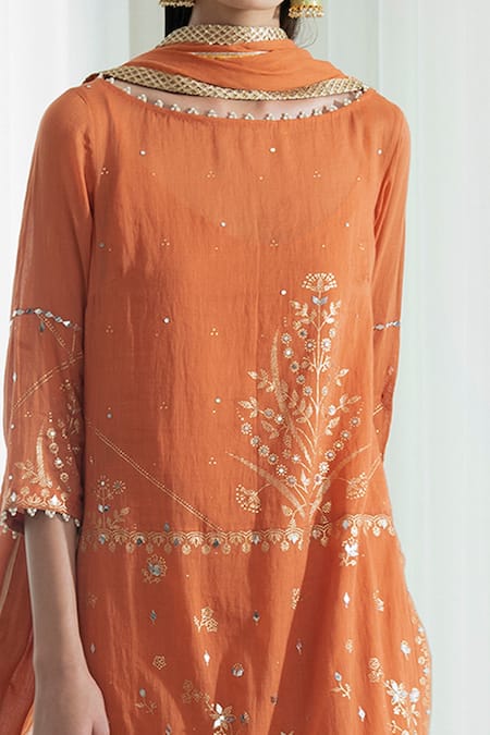 Mandira Wirk - Indian_Orange Round Foil Print Kurta Sharara Set _at_Aza_Fashions