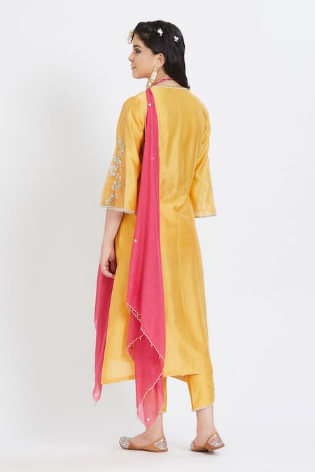 Mandira Wirk - Indian  Chanderi Kurta Set 
