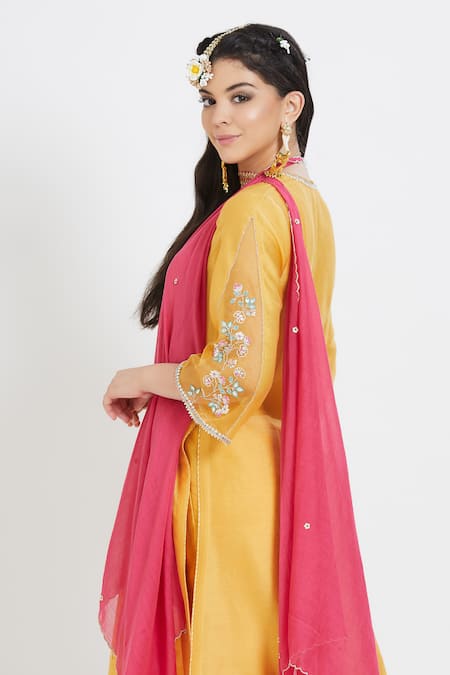 Mandira Wirk - Indian Yellow Chanderi V Neck Kurta Set at Aza Fashions Mandira Wirk - Indian_Yellow Chanderi V Neck Kurta Set _at_Aza_Fashions