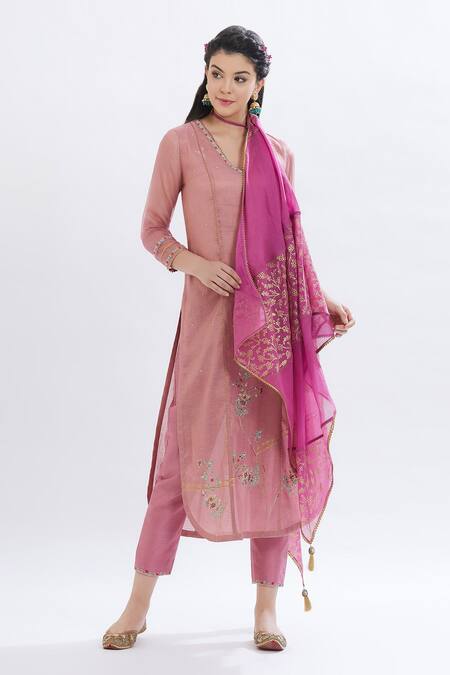 Shop Mandira Wirk - Indian Pink Organza, Tissue V Neck Embroidered Kurta Set Online at Aza Fashions Shop_Mandira Wirk - Indian_Pink Organza, Tissue V Neck Embroidered Kurta Set _Online_at_Aza_Fashions