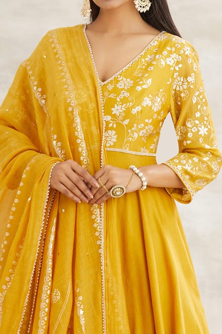 Mandira Wirk - Indian Yellow Chanderi Foil Print Anarkali Set at Aza Fashions Mandira Wirk - Indian_Yellow Chanderi Foil Print Anarkali Set _at_Aza_Fashions