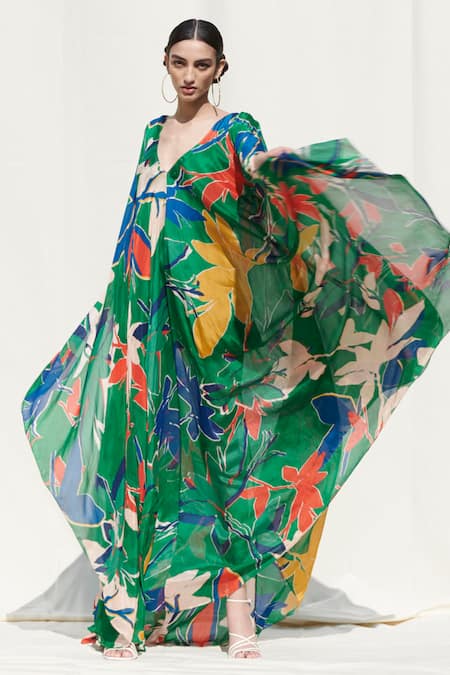 Mandira Wirk Resort Green Crinkled Chiffon Slip Lycra Net Floral Print Kaftan Online at Aza Fashions Mandira Wirk Resort_Green Crinkled Chiffon Slip Lycra Net Floral Print Kaftan _Online_at_Aza_Fashions