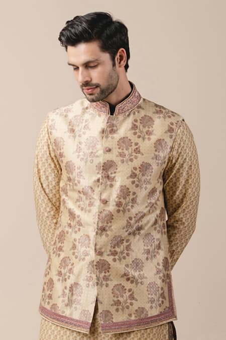 Tarun Tahiliani Moonga Brocade Bundi  