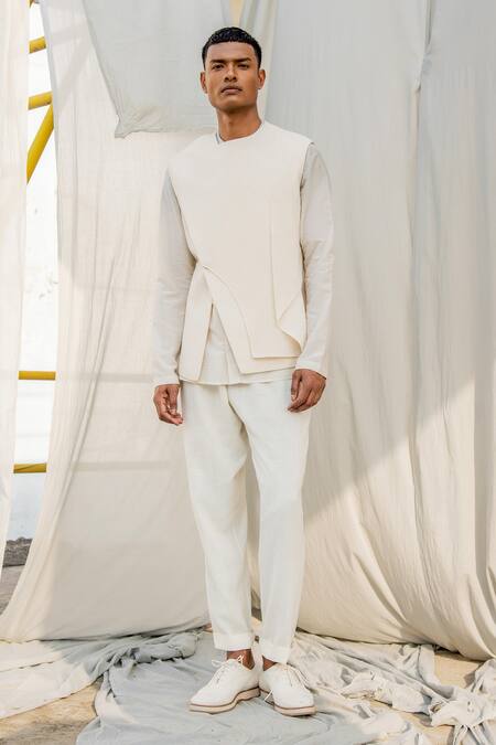 Buy Antar Agni White Handwoven Cotton Waistcoat Online at Aza Fashions Buy_Antar Agni_White Handwoven Cotton Waistcoat _Online_at_Aza_Fashions