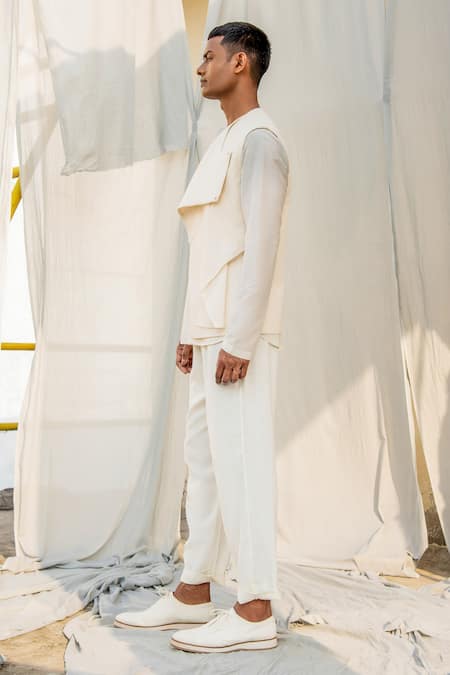 Shop Antar Agni White Handwoven Cotton Waistcoat at Aza Fashions Shop_Antar Agni_White Handwoven Cotton Waistcoat _at_Aza_Fashions