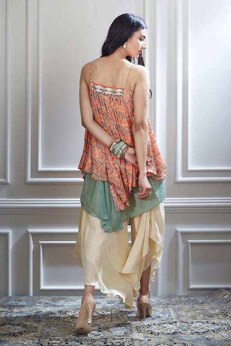 Shop Mandira Wirk - Indian White Chiffon Square Neck Printed Kurta And Palazzo Set at Aza Fashions Shop_Mandira Wirk - Indian_White Chiffon Square Neck Printed Kurta And Palazzo Set _at_Aza_Fashions