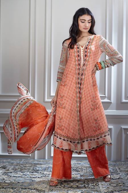 Buy Mandira Wirk - Indian Peach Chanderi V Neck Kurta And Palazzo Set Online at Aza Fashions Buy_Mandira Wirk - Indian_Peach Chanderi V Neck Kurta And Palazzo Set _Online_at_Aza_Fashions