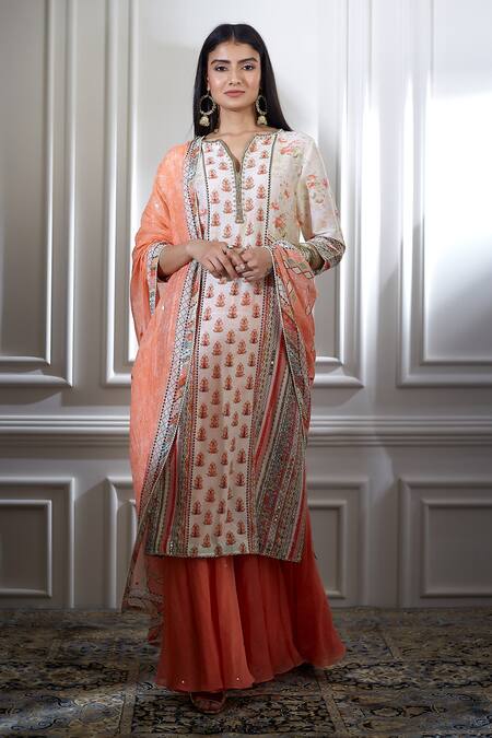 Mandira Wirk - Indian White Chanderi V Neck Kurta And Sharara Set Online at Aza Fashions Mandira Wirk - Indian_White Chanderi V Neck Kurta And Sharara Set _Online_at_Aza_Fashions