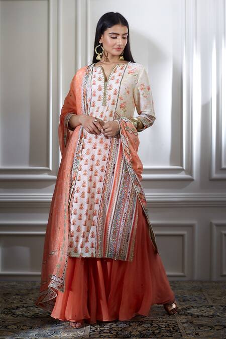 Buy Mandira Wirk - Indian White Chanderi V Neck Kurta And Sharara Set Online at Aza Fashions Buy_Mandira Wirk - Indian_White Chanderi V Neck Kurta And Sharara Set _Online_at_Aza_Fashions