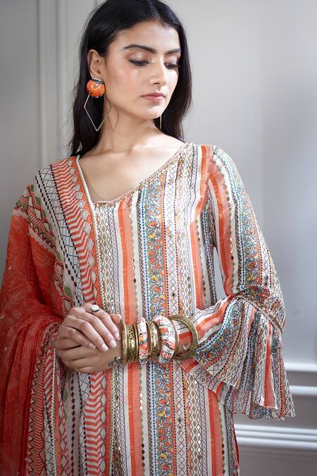 Mandira Wirk - Indian Peach Chanderi V Neck Kurta And Sharara Set Online at Aza Fashions Mandira Wirk - Indian_Peach Chanderi V Neck Kurta And Sharara Set _Online_at_Aza_Fashions