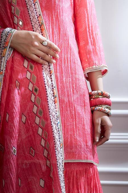 Mandira Wirk - Indian Pink Chanderi Square Neck Printed Kurta And Sharara Set at Aza Fashions Mandira Wirk - Indian_Pink Chanderi Square Neck Printed Kurta And Sharara Set _at_Aza_Fashions