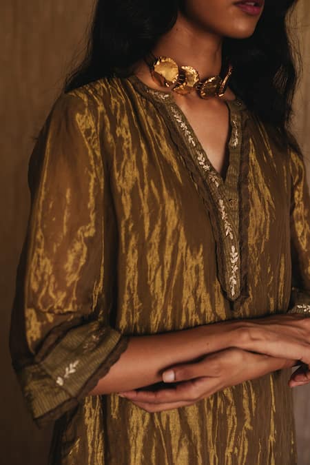 Shorshe Clothing Gold Handloom Tissue Notched Kurta Pant Set Online at Aza Fashions Shorshe Clothing_Gold Handloom Tissue Notched Kurta Pant Set _Online_at_Aza_Fashions