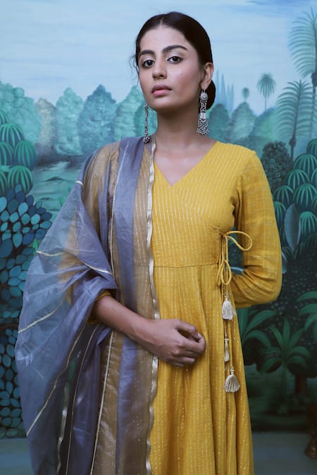 Myaara Yellow Kurta Cotton Dobby Pant Cotton Dupatta Organza V Neck Angarkha Set at Aza Fashions Myaara_Yellow Kurta Cotton Dobby Pant Cotton Dupatta Organza V Neck Angarkha Set _at_Aza_Fashions