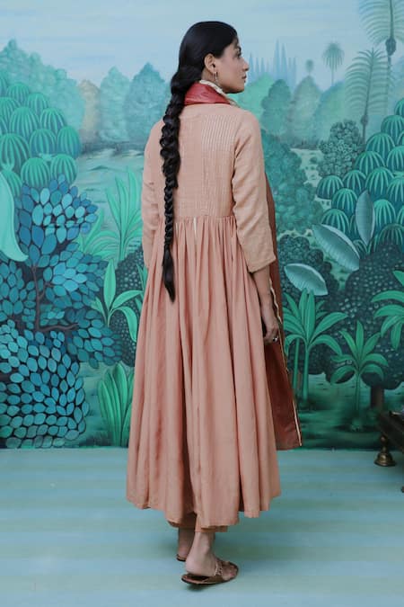 Shop Myaara Beige Kurta Cotton Dobby Pant Cotton Dupatta Organza V Neck Anarkali Set at Aza Fashions Shop_Myaara_Beige Kurta Cotton Dobby Pant Cotton Dupatta Organza V Neck Anarkali Set _at_Aza_Fashions