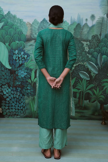 Shop Myaara Green Kurta Cotton Dobby Pant Cotton Dupatta Organza Round Straight Set at Aza Fashions Shop_Myaara_Green Kurta Cotton Dobby Pant Cotton Dupatta Organza Round Straight Set _at_Aza_Fashions