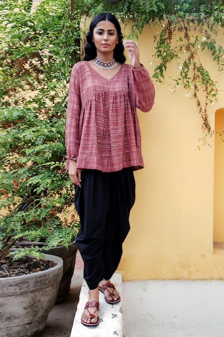 Myaara Black Cotton Embroidery V Neck Kurta And Dhoti Pant Set 