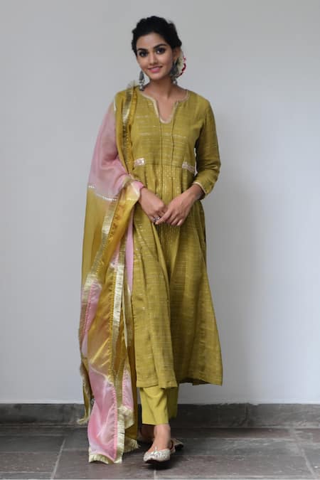 Buy Myaara Green Anarkali Cotton Lurex Dupatta Organza Lining Cotton Flared Kurta Set Online at Aza Fashions Buy_Myaara_Green Anarkali Cotton Lurex Dupatta Organza Lining Cotton Flared Kurta Set _Online_at_Aza_Fashions