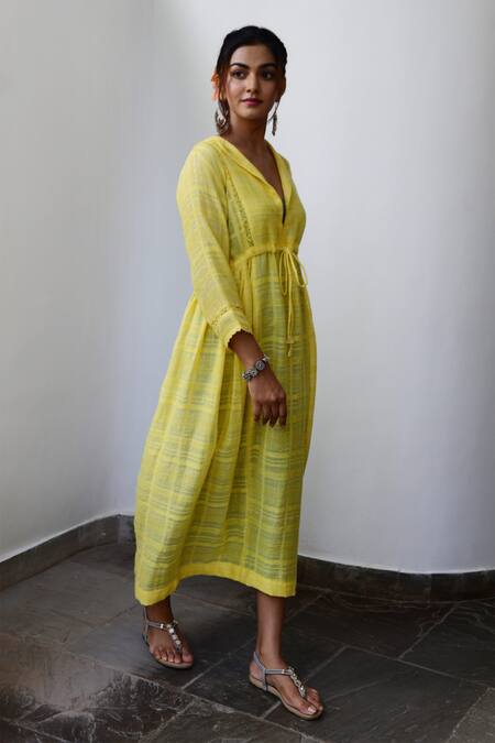 Myaara Yellow Cotton Lurex Flap Collar Handwoven Tie-up Dress Online at Aza Fashions Myaara_Yellow Cotton Lurex Flap Collar Handwoven Tie-up Dress _Online_at_Aza_Fashions