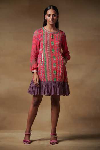 green emerald velvet dress GISKAA Ethnic Motif Lavender Cotton Traditional Mizo Puan (Wraparound  Skirt) : Amazon.in: Fashion