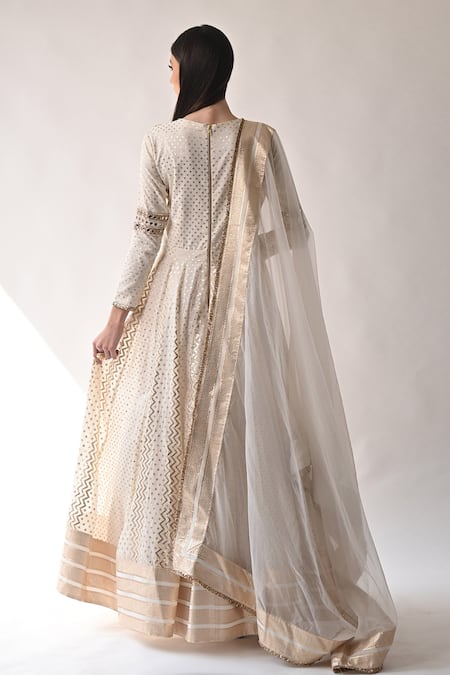 Shop_Neha Khullar_White Chanderi Silk And Organza Lining Cotton Shantoon Cutdana, Anarkali Set _at_Aza_Fashions