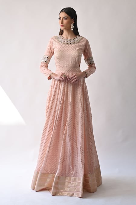 Neha Khullar_Peach Chanderi Silk And Organza Lining Cotton Shantoon Cutdana, Anarkali Set _Online_at_Aza_Fashions