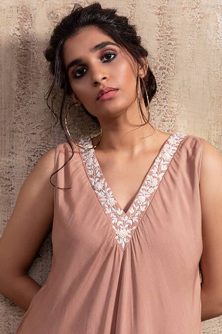 Buy_Nayantaara_Pink Modal Cotton V Neck Embroidered Midi Dress _Online_at_Aza_Fashions
