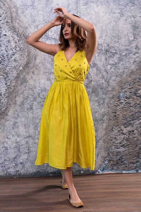 Shop Nayantaara Yellow Chanderi Silk Surplice Embroidered Dress at Aza Fashions Shop_Nayantaara_Yellow Chanderi Silk Surplice Embroidered Dress _at_Aza_Fashions