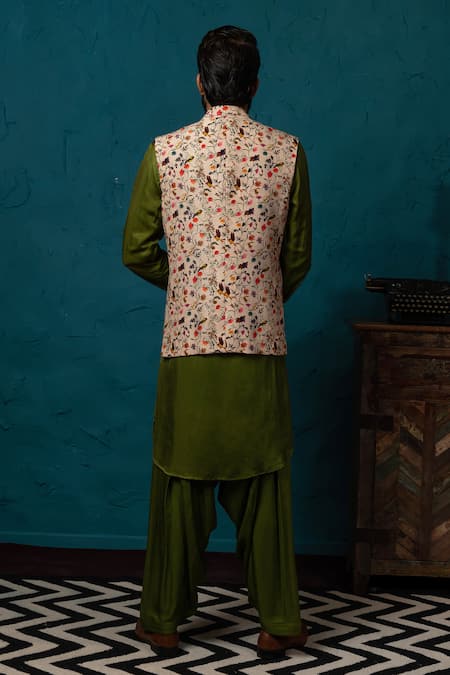 Nautanky Silk Printed Bundi & Pathani Set 