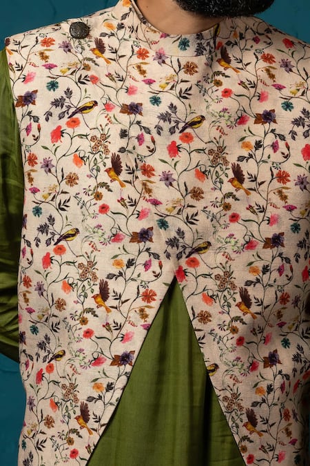 Nautanky_Beige Silk, Twill Printed Bundi And Pathani Set _at_Aza_Fashions