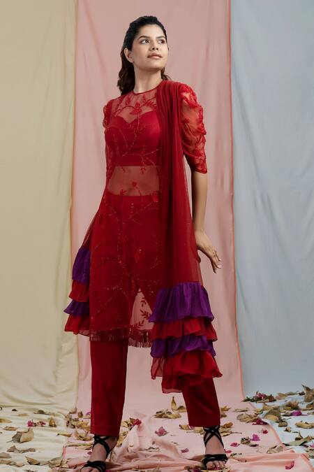 Buy_Nayantaara_Red Organza, Bamberg , Paper Round Embellished Kurta Set_Online_at_Aza_Fashions