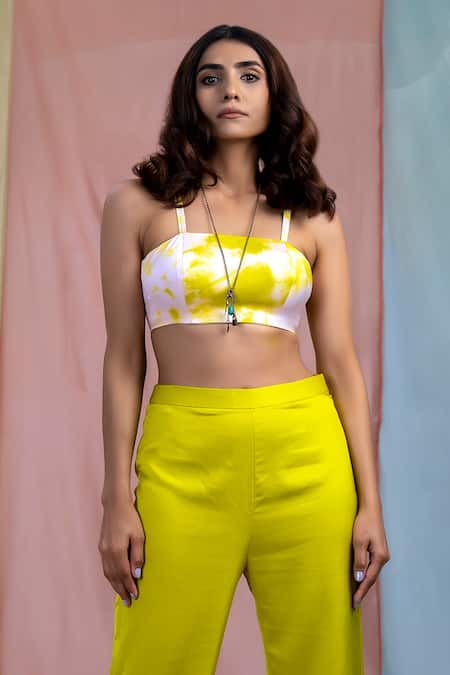 Buy Nayantaara Yellow Bamberg Satin Square Neck Tie-dye Top And Pant Set Online at Aza Fashions Buy_Nayantaara_Yellow Bamberg Satin Square Neck Tie-dye Top And Pant Set _Online_at_Aza_Fashions