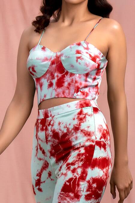 Nayantaara Blue Bamberg Satin Sweetheart Neck Tie-dye Corset Top And Pant Set at Aza Fashions Nayantaara_Blue Bamberg Satin Sweetheart Neck Tie-dye Corset Top And Pant Set _at_Aza_Fashions
