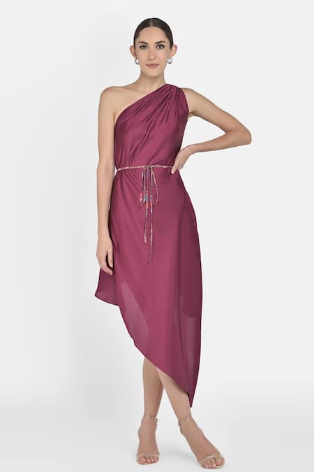 Discover 130+ maroon satin dress latest