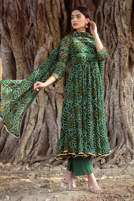 Gulabo Jaipur_Green Georgette Round Naaz Printed Anarkali Set_Online_at_Aza_Fashions