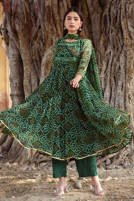 Buy_Gulabo Jaipur_Green Georgette Round Naaz Printed Anarkali Set_Online_at_Aza_Fashions