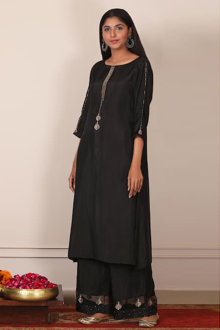 Pouli Pret_Black Viscose Silk Habutai Boat Embroidered Kurta Set _Online_at_Aza_Fashions