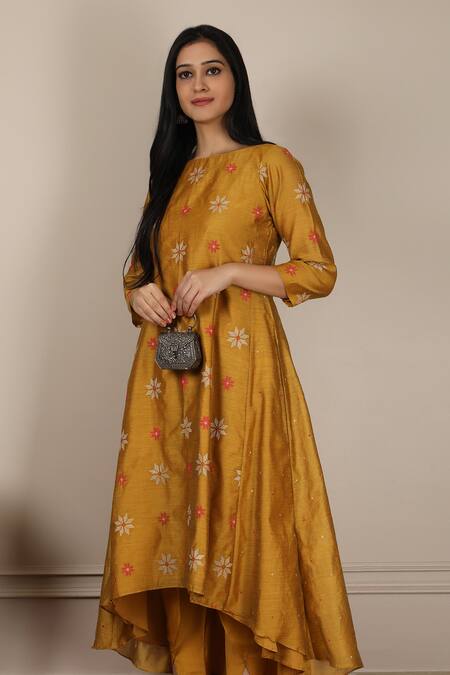 Pouli Pret_Yellow Mercerised Cotton Chanderi, Silk Embroidered Kurta And Dhoti Pant Set _Online_at_Aza_Fashions