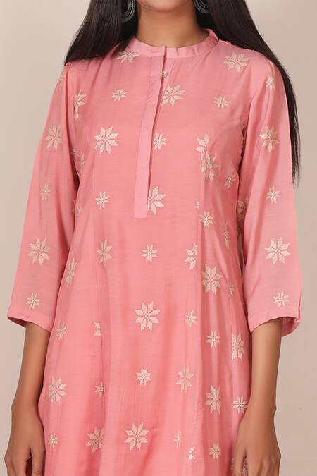 Buy_Pouli Pret_Pink Silk Chanderi Mandarin Collar Embroidered Kurta_Online_at_Aza_Fashions