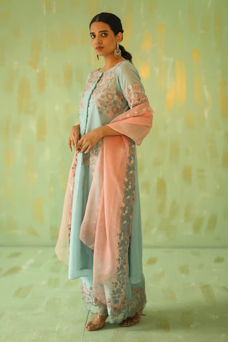 Pouli Pret_Blue Chanderi, Silk Organza, Lining Cotton Thread Floral Embroidered Kurta Set _Online_at_Aza_Fashions