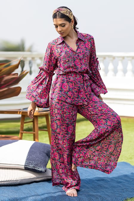 Shop_Mehak Murpana_Pink Crepe Zigzag Shirt Collar Printed And Pant Set _at_Aza_Fashions