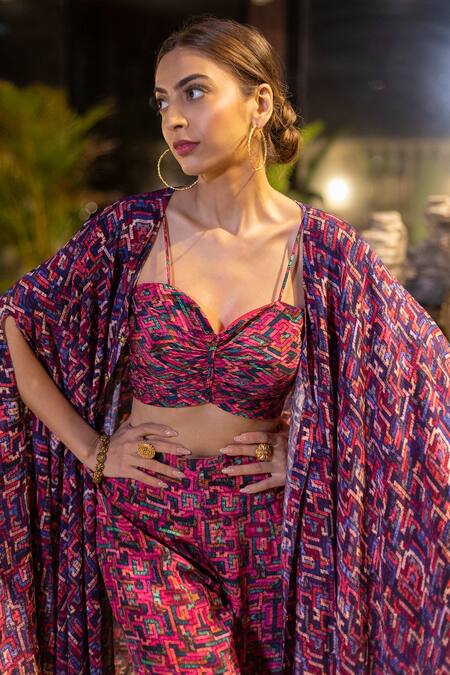 Mehak Murpana_Pink Crepe Zigzag Bustier Sweetheart Neck Printed Cape And Pant Set_Online_at_Aza_Fashions