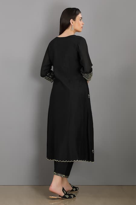 Shop_Asaga_Black Kurta Chanderi Silk Round Set _at_Aza_Fashions